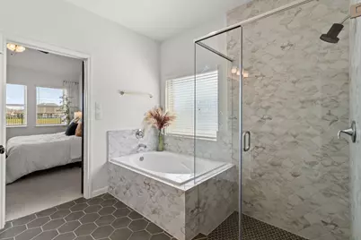 9718 Colonial Downs Drive, Baytown, TX 77523 - Photo 22