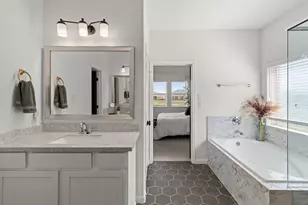 9718 Colonial Downs Dr, Mont Belvieu, TX 77523 - Photo 22