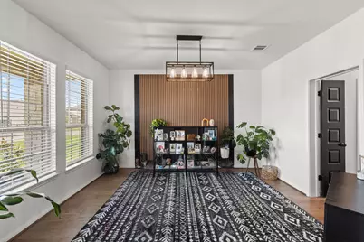 9718 Colonial Downs Drive, Mont Belvieu, TX 77523 - Photo 4