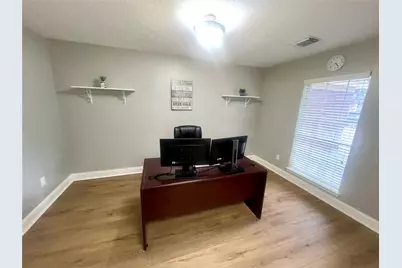 1806 Oak Wood Drive E, Pearland, TX 77581 - Photo 4