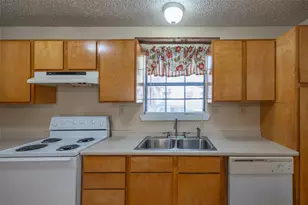 2413 County Rd 2235, Cleveland, TX 77327 - Photo 12