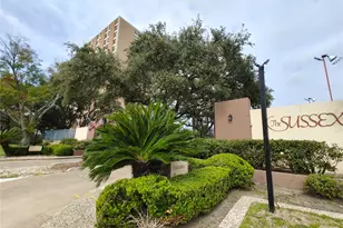 7520 Hornwood Dr, Houston, TX 77036 - Photo 1