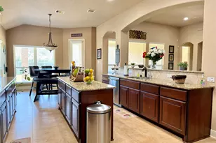 16243 Cascade Caverns Ln, Houston, TX 77044 - Photo 10