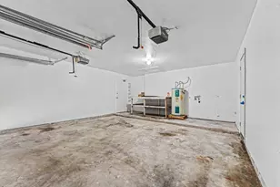 3218 Wuthering Heights Dr, Houston, TX 77045 - Photo 24