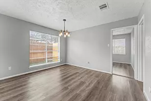 3218 Wuthering Heights Dr, Houston, TX 77045 - Photo 8