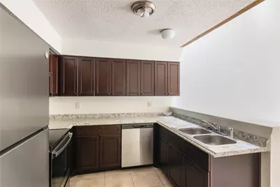 12227 Sandpiper Drive #122, Houston, TX 77035 - Photo 8