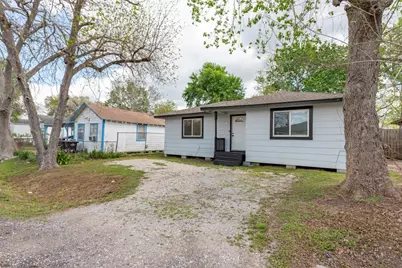 1604 Texas Street, Alvin, TX 77511 - Photo 1