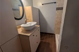 23107 Summergate Dr, Spring, TX 77373 - Photo 10