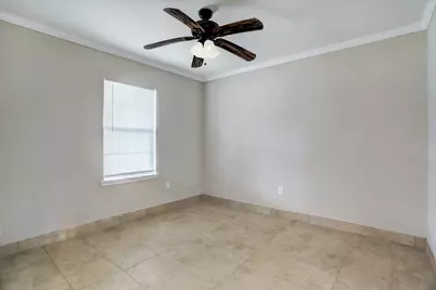 6634 Granite Street, Houston, TX 77092 - Photo 8