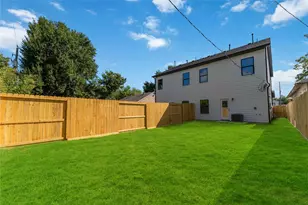 4605 Siegel St, Houston, TX 77009 - Photo 30