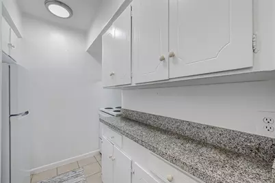 5863 Inwood Drive #3, Houston, TX 77057 - Photo 20