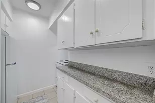 5863 Inwood Dr, Houston, TX 77057 - Photo 20