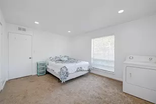 5863 Inwood Dr, Houston, TX 77057 - Photo 28