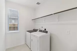 5217 Redbud Vly Dr, Pearland, TX 77584 - Photo 18