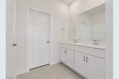 5217 Redbud Valley Drive, Pearland, TX 77584 - Photo 12