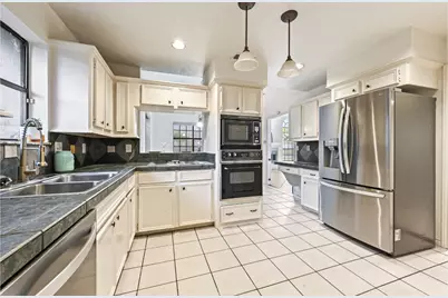 7331 W Hearthstone Green Drive, Houston, TX 77095 - Photo 4
