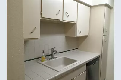 8525 Hearth Drive #24, Houston, TX 77054 - Photo 10