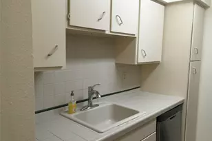 8525 Hearth Dr, Houston, TX 77054 - Photo 10