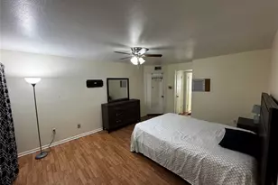 8525 Hearth Dr, Houston, TX 77054 - Photo 8