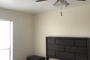 8525 Hearth Dr, Houston, TX 77054 - Photo 2