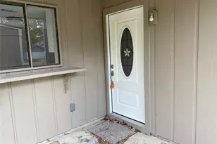 26620 Orchid Ct, Huntsville, TX 77320 - Photo 2