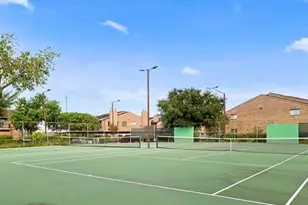 10555 Turtlewood Ct, Houston, TX 77072 - Photo 16