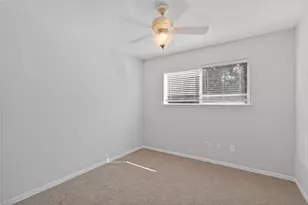 15414 Willow River Dr, Houston, TX 77095 - Photo 16