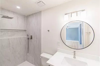 12906 Southspring Drive, Houston, TX 77047 - Photo 14