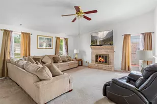 7023 Maczali Dr, Houston, TX 77489 - Photo 4