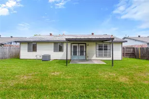 7023 Maczali Dr, Houston, TX 77489 - Photo 18