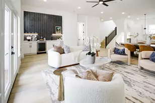 1214 W 24th St, Houston, TX 77008 - Photo 1