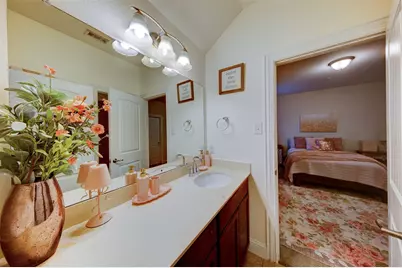 1013 Goose Creek Street, Webster, TX 77598 - Photo 32