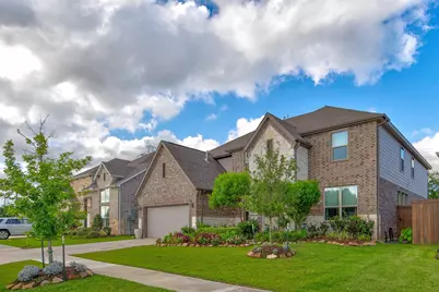 1013 Goose Creek Street, Webster, TX 77598 - Photo 2