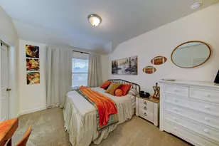 1013 Goose Creek St, Webster, TX 77598 - Photo 30