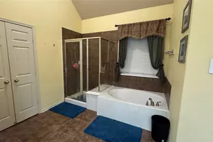 15818 Mossy Shores Ct, Houston, TX 77044 - Photo 12