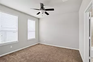 18010 Svensson Slade Ln, Houston, TX 77044 - Photo 14
