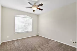 18010 Svensson Slade Ln, Houston, TX 77044 - Photo 32