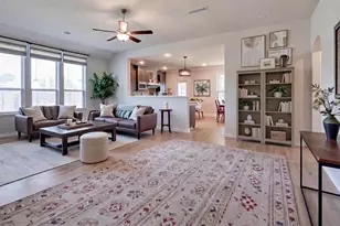16747 Rockwall St, Conroe, TX 77303 - Photo 2