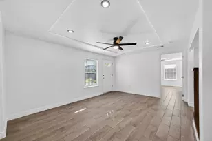 3107 Martha St, Houston, TX 77026 - Photo 12