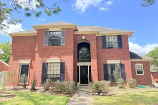 835 Prairie Brook Ct, Houston, TX 77062 - Photo 1