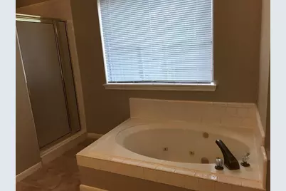 835 Prairie Brook Court, Houston, TX 77062 - Photo 18