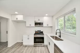 4110 Brookston St, Houston, TX 77045 - Photo 8