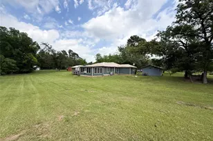 708 W Railroad, Buffalo, TX 75831 - Photo 16