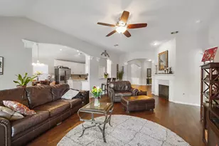 2307 Megellan Point Ln, Pearland, TX 77584 - Photo 10