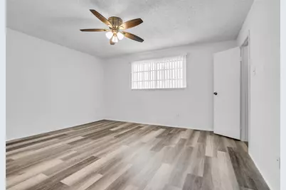 6701 Sands Point Dr Drive #78, Houston, TX 77074 - Photo 4