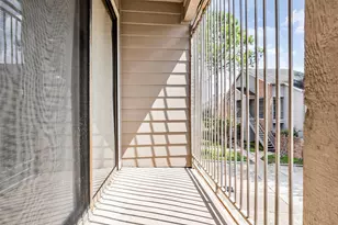 6701 Sands Point Dr Dr, Houston, TX 77074 - Photo 6
