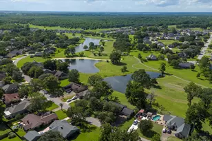 332 N Amherst Dr, West Columbia, TX 77486 - Photo 46