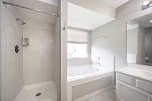 16422 Elmwood Point Ln, Sugar Land, TX 77498 - Photo 24