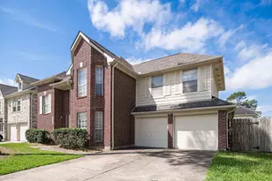 16422 Elmwood Point Ln, Sugar Land, TX 77498 - Photo 2