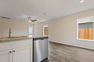 713 Jasmine Rdg Ln, Waller, TX 77484 - Photo 12